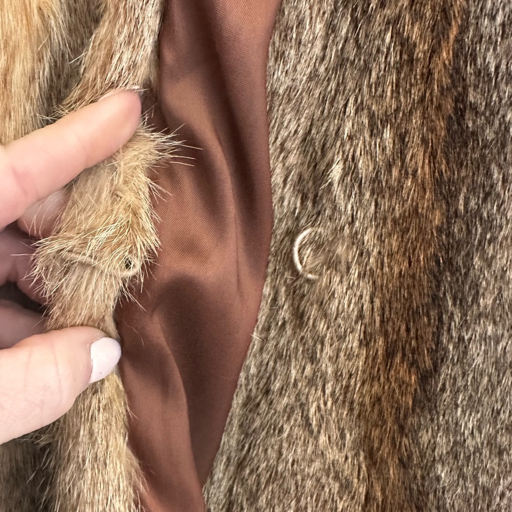 Authentic Rabbit Fur Coat - Picture 3 of 6